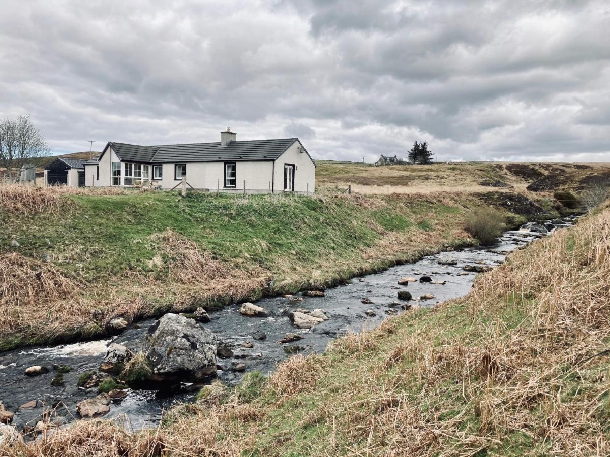Riverside Cottage Forsinard Exterior photo